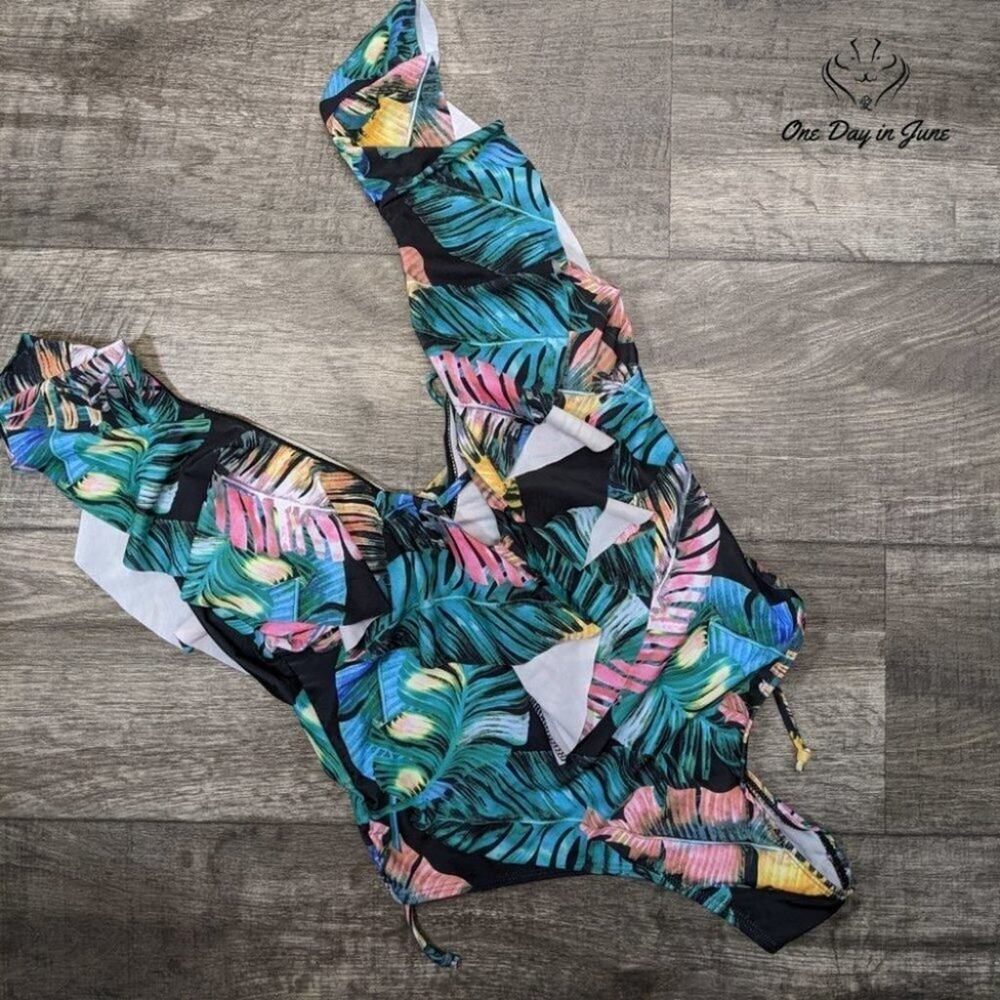 Sporlike Women's V-Neck Ruffle Padded One Piece Swimsuit Size M